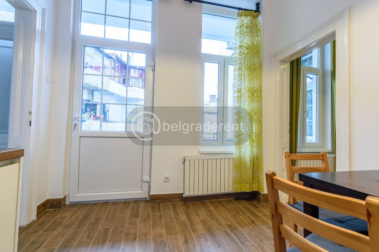 Two-Bedroom Apartment in Vračar photo 3 of 8