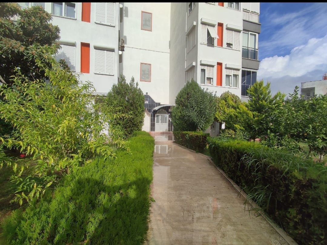 Sea-View 2-Bedroom Apartment in Güzeloba photo 2 of 8