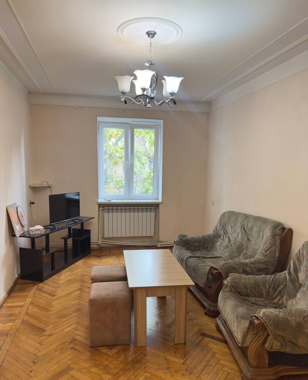 Two-Bedroom Apartment for Rent in Arabkir photo 1 of 8