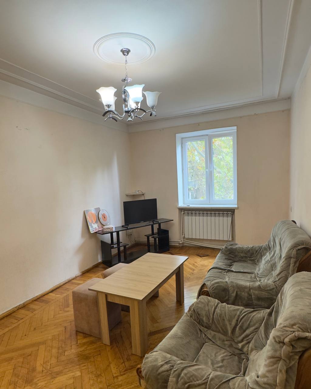 Two-Bedroom Apartment for Rent in Arabkir photo 2 of 8