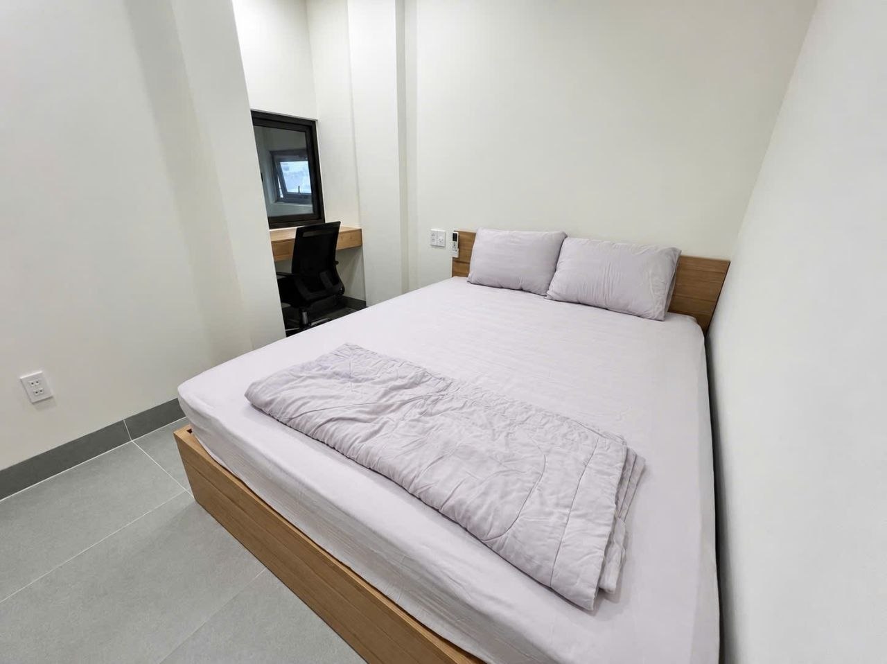 Furnished 1-Bedroom Apartment in Ngu Hanh Son photo 7 of 8