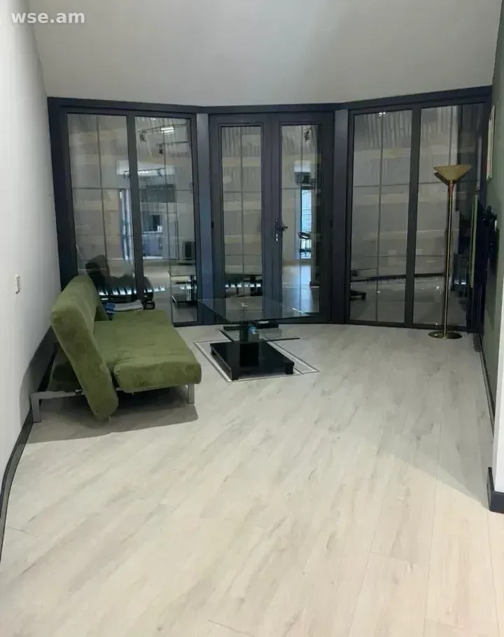 Two-Bedroom Apartment in Kentron photo 3 of 8