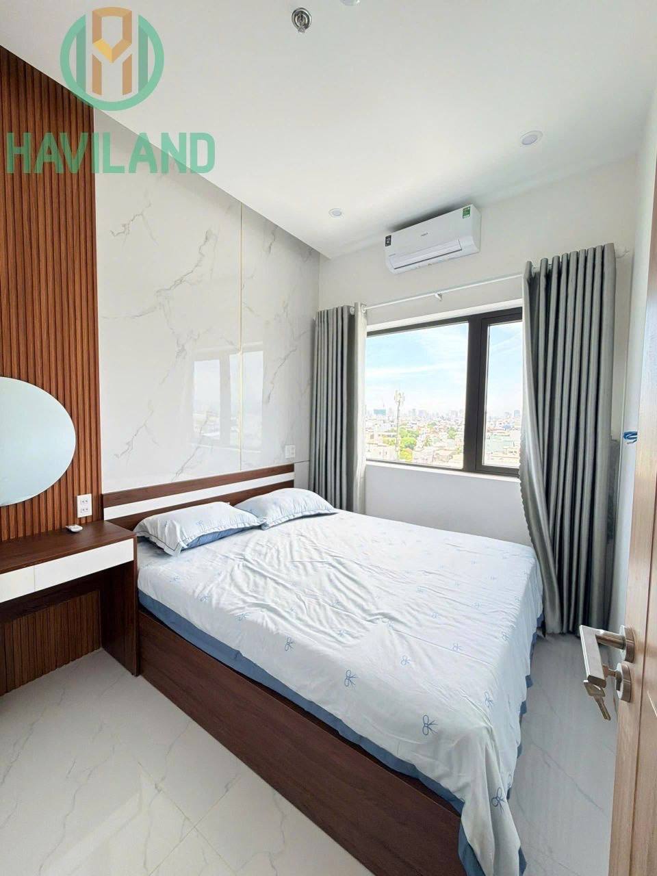 2-Bedroom Furnished Apartment with Sea and Mountain Views photo 3 of 8