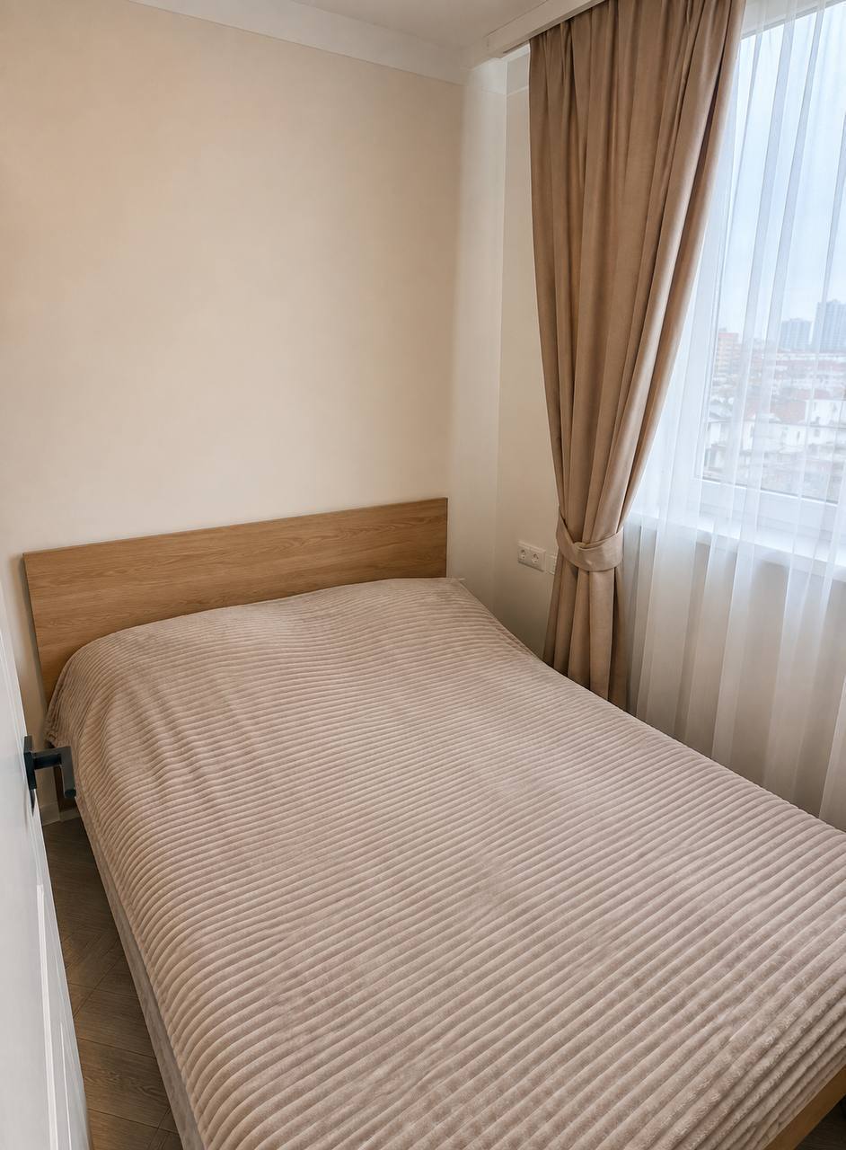 Furnished 3-Room Apartment in Kanaker-Zeytun photo 7 of 8
