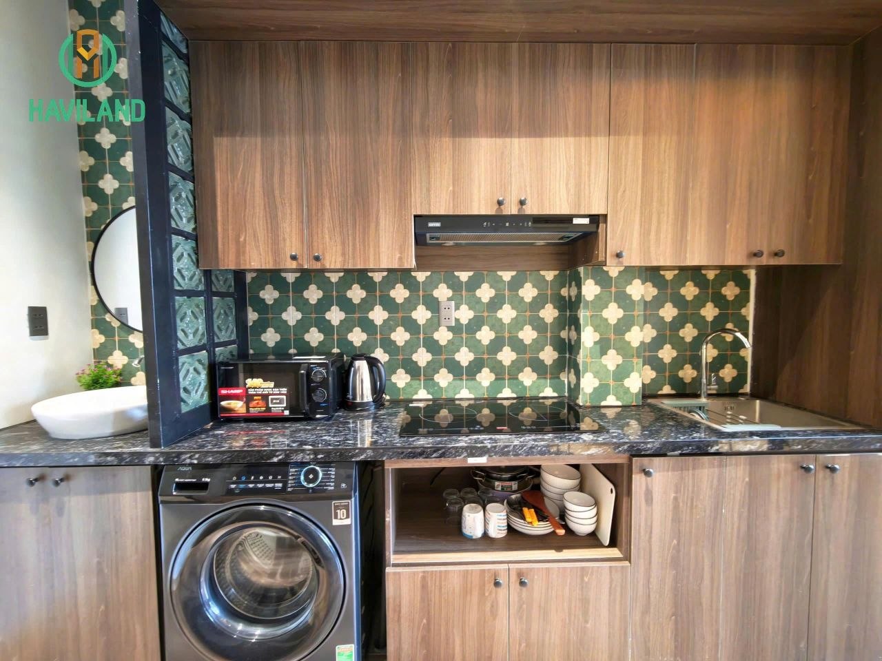 Furnished 2-Bedroom Apartment in Hai Chau photo 1 of 8
