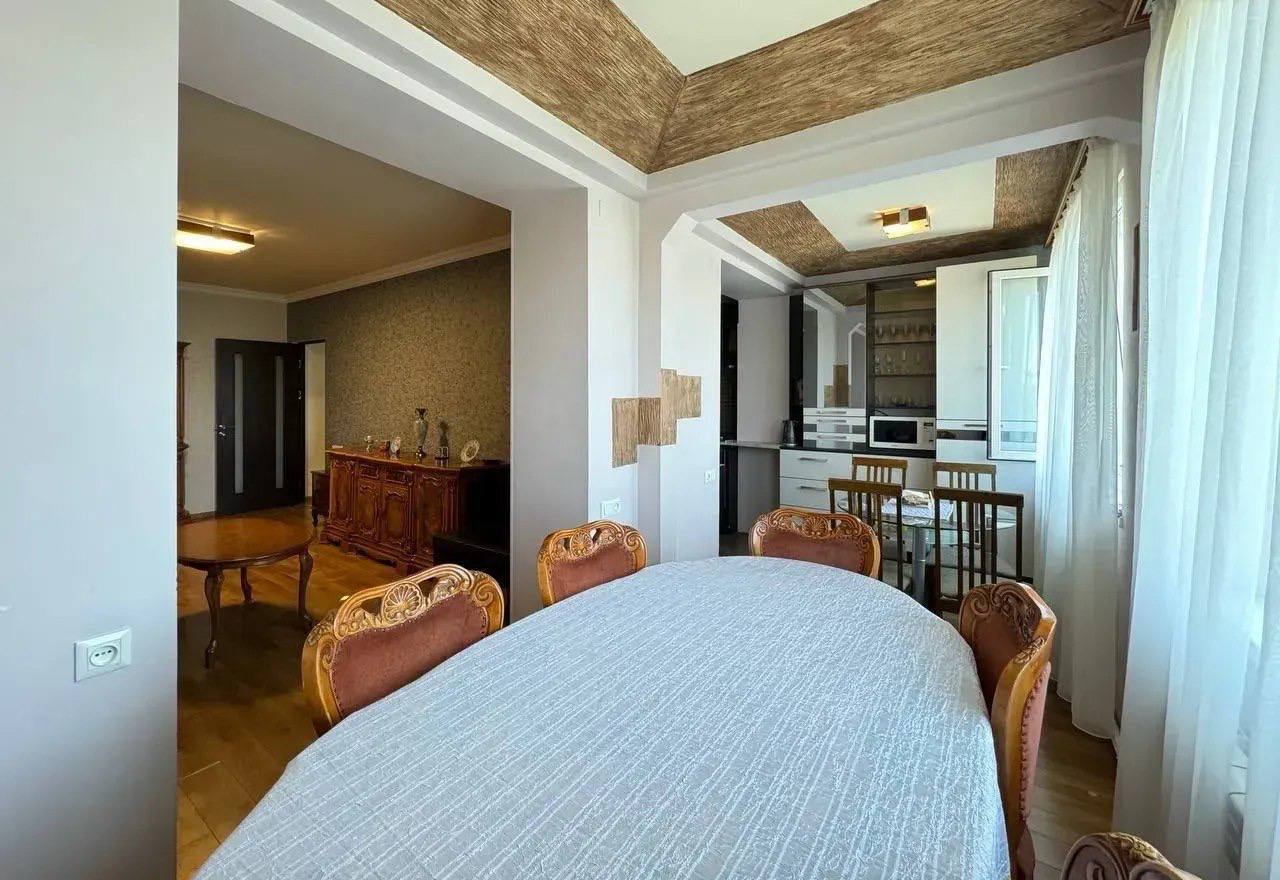 Furnished 3-Room Apartment in Kanaker-Zeytun photo 4 of 8
