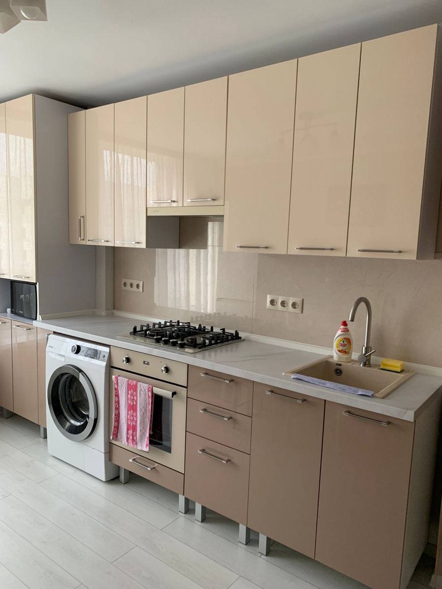 One-Bedroom Apartment in Riscani photo 4 of 6