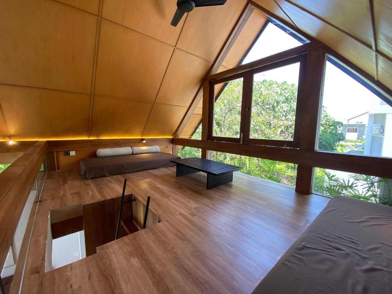 One-Bedroom Loft in Tumbak Bayuh photo 3 of 6