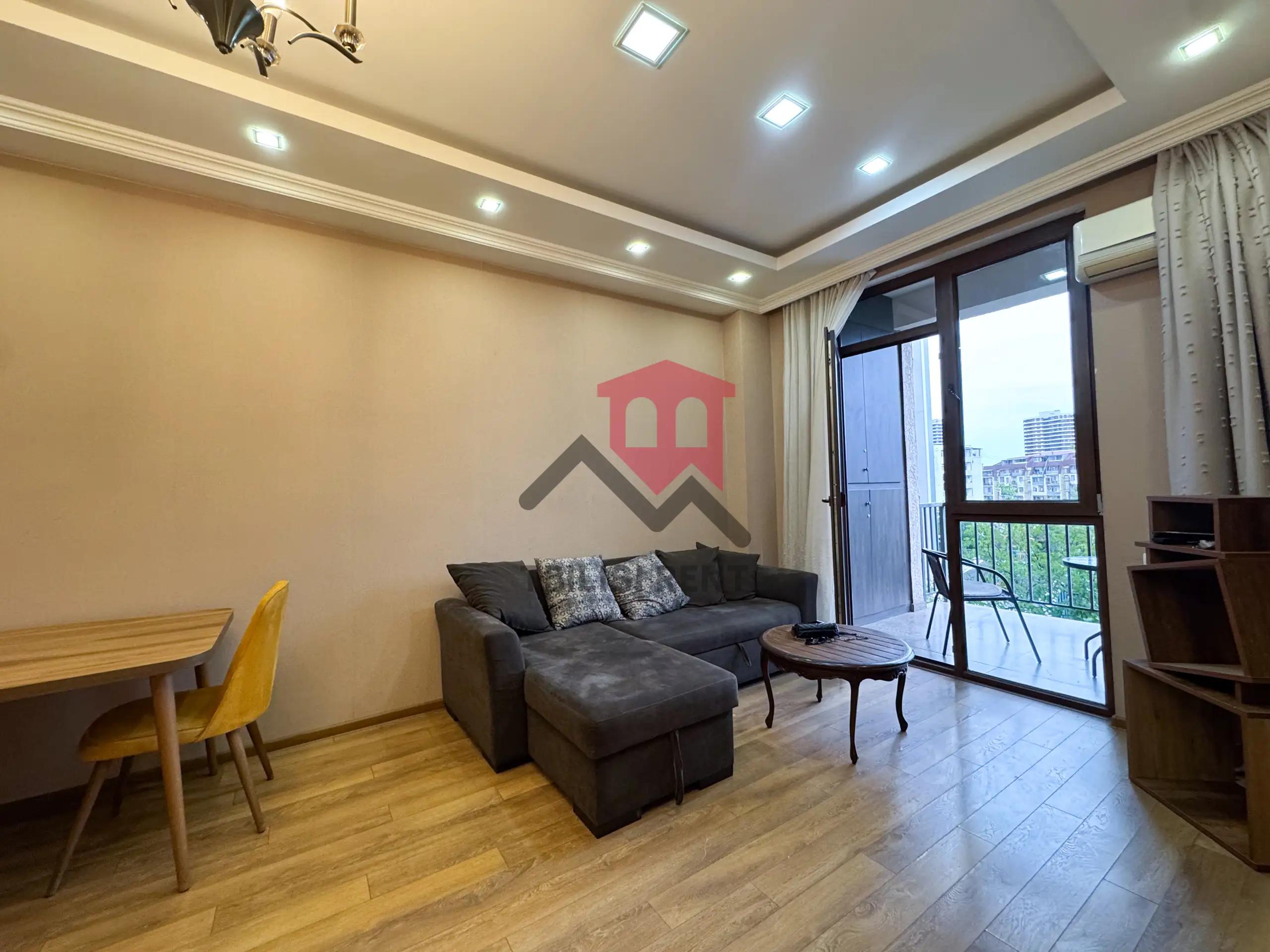 2-Bedroom Apartment Near Delisi Metro photo 2 of 8