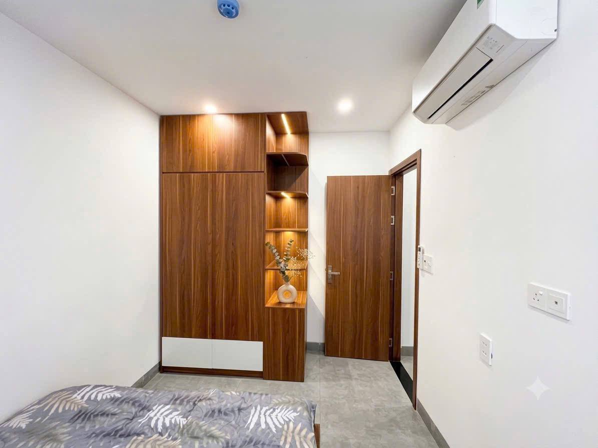 1-Bedroom Apartment in Son Tra photo 2 of 8