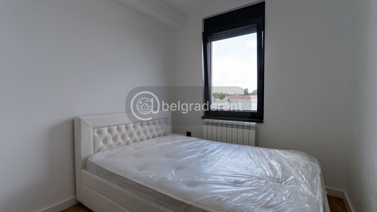 One-Bedroom Apartment with Garage in Zemun photo 3 of 7