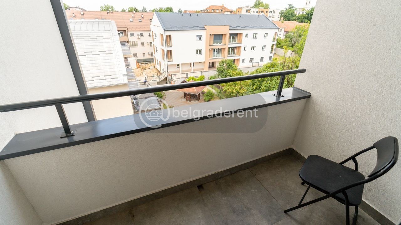One-Bedroom Apartment with Garage in Zemun photo 4 of 7