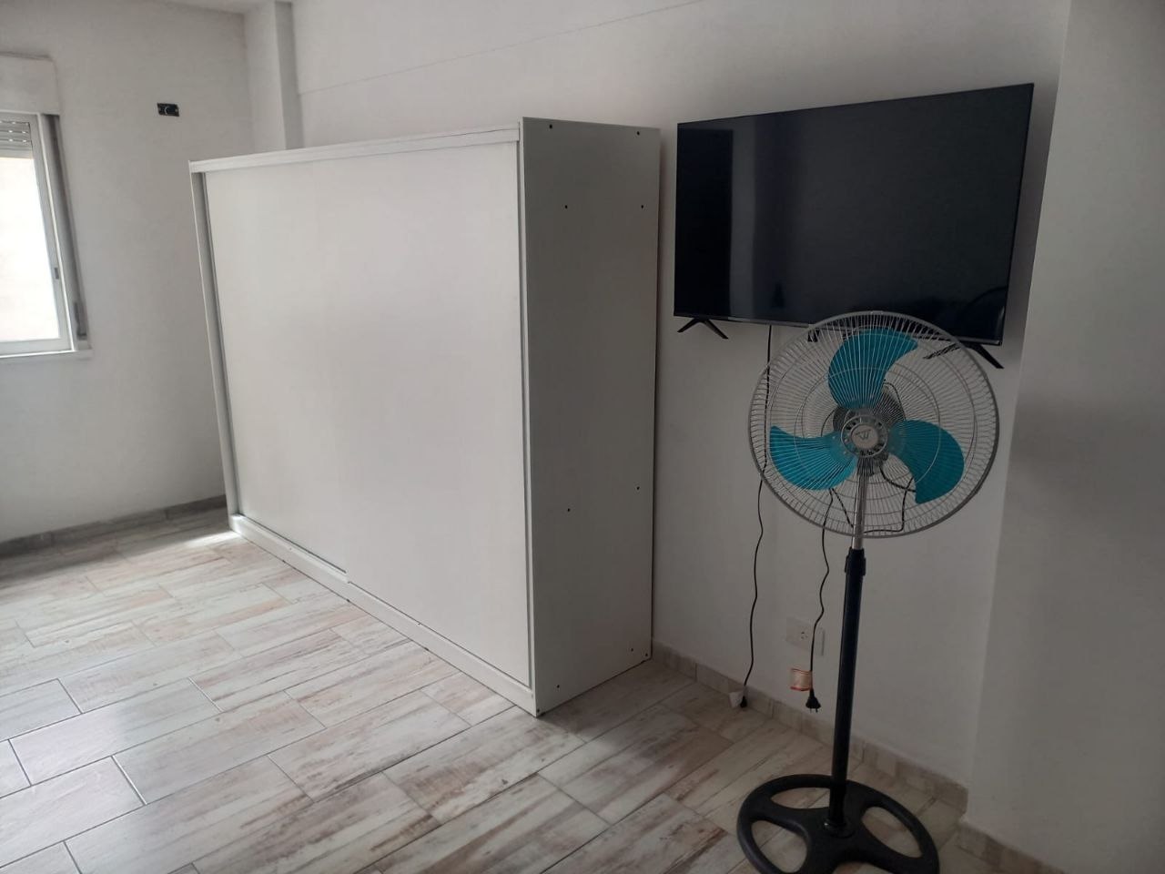 Studio with Washing Machine in Monserrat photo 6 of 8