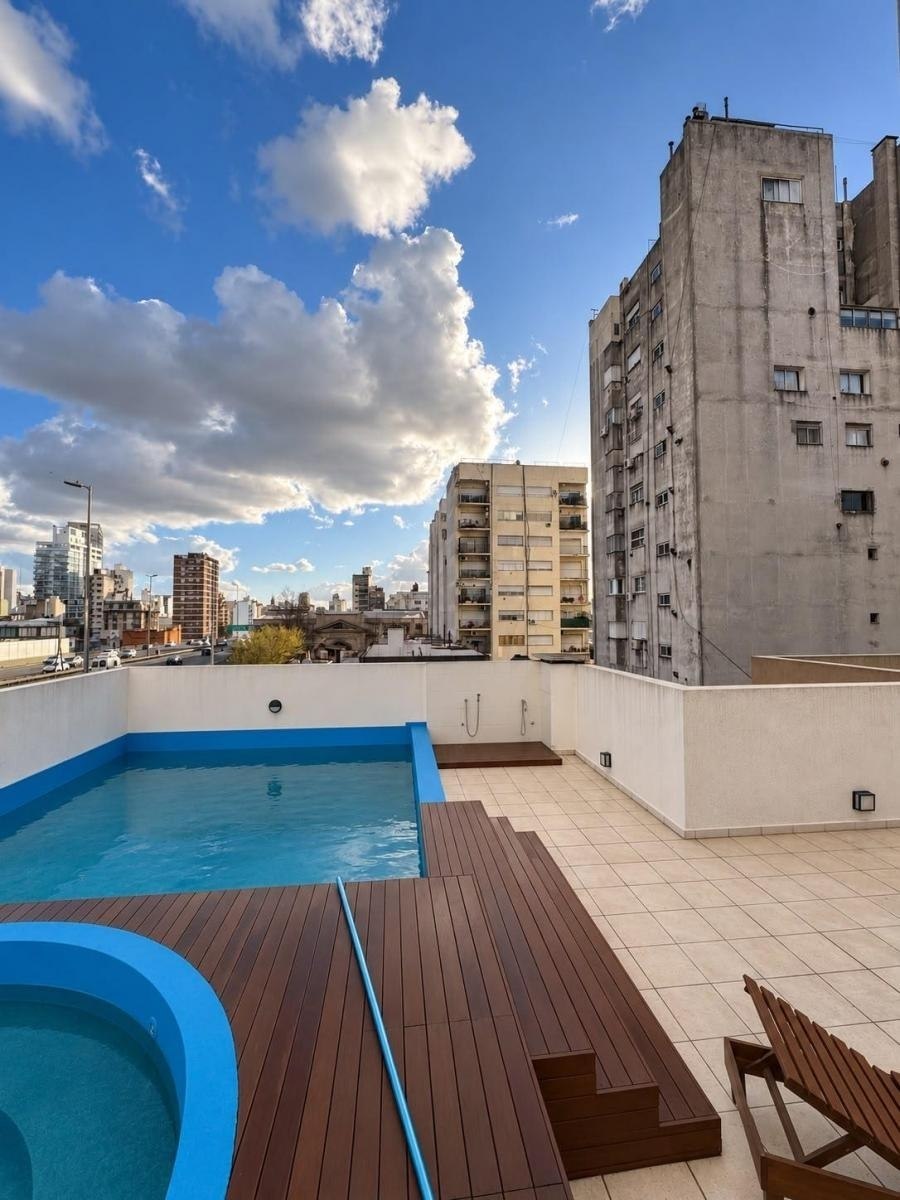 Studio with Pool in San Telmo photo 8 of 8