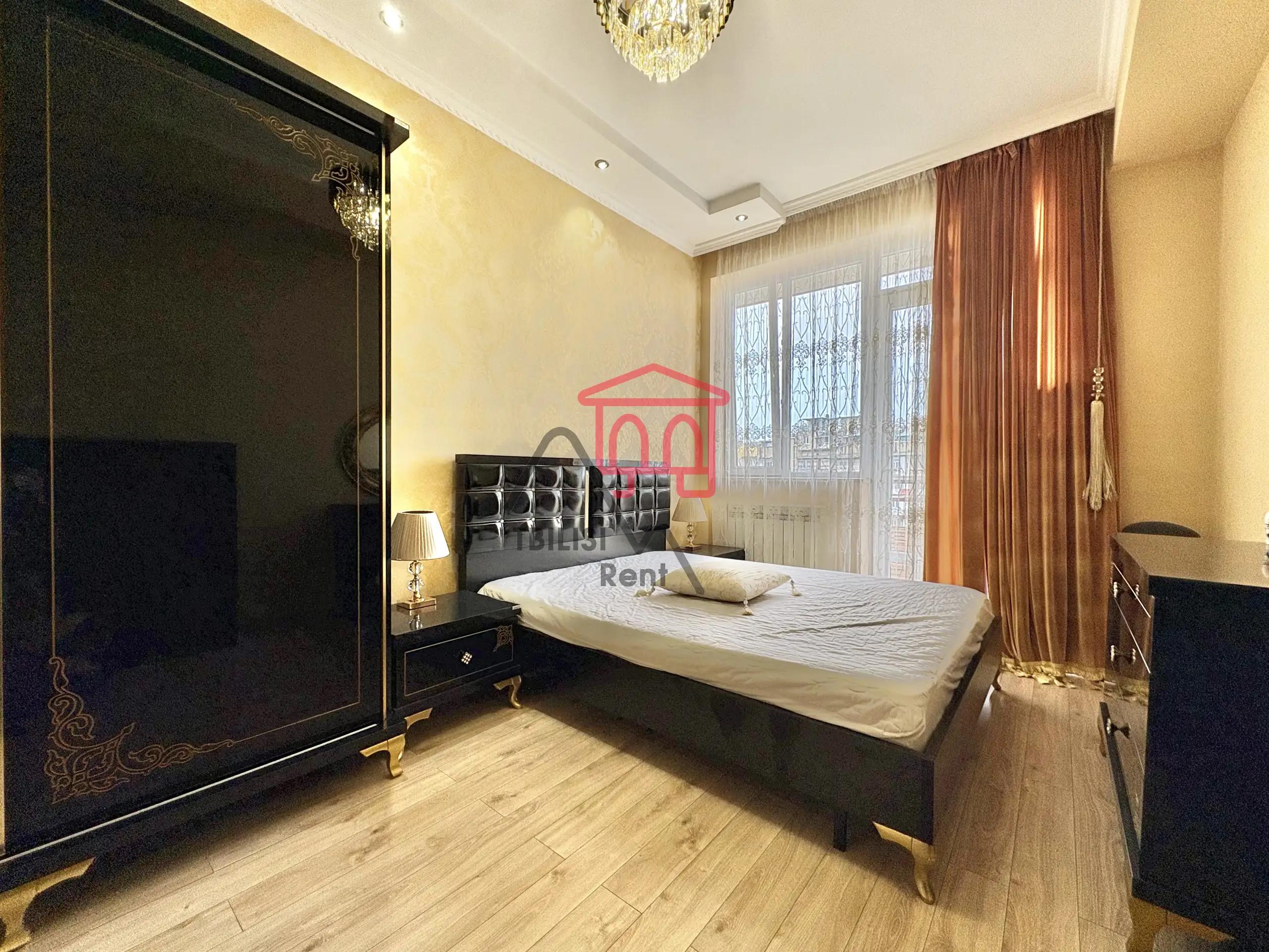 Spacious 3-Bedroom Apartment in Vake photo 8 of 8