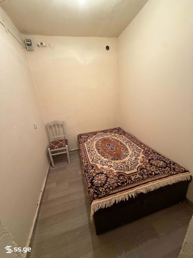 Renovated 3-Room Flat in Elia photo 4 of 6