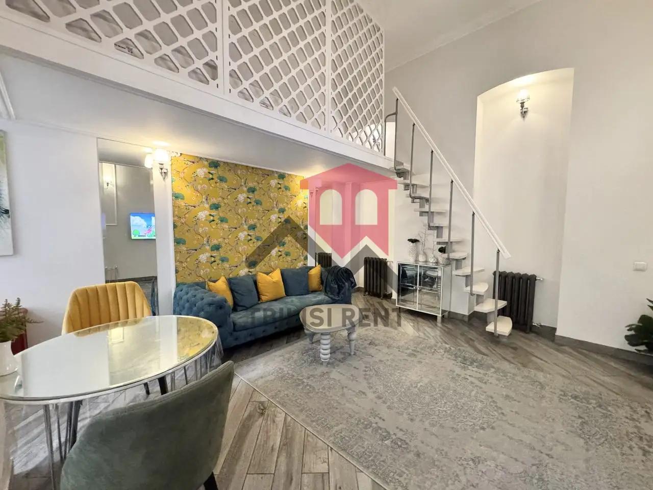 Bright Renovated 2-Bedroom Apartment in Sololaki photo 1 of 8