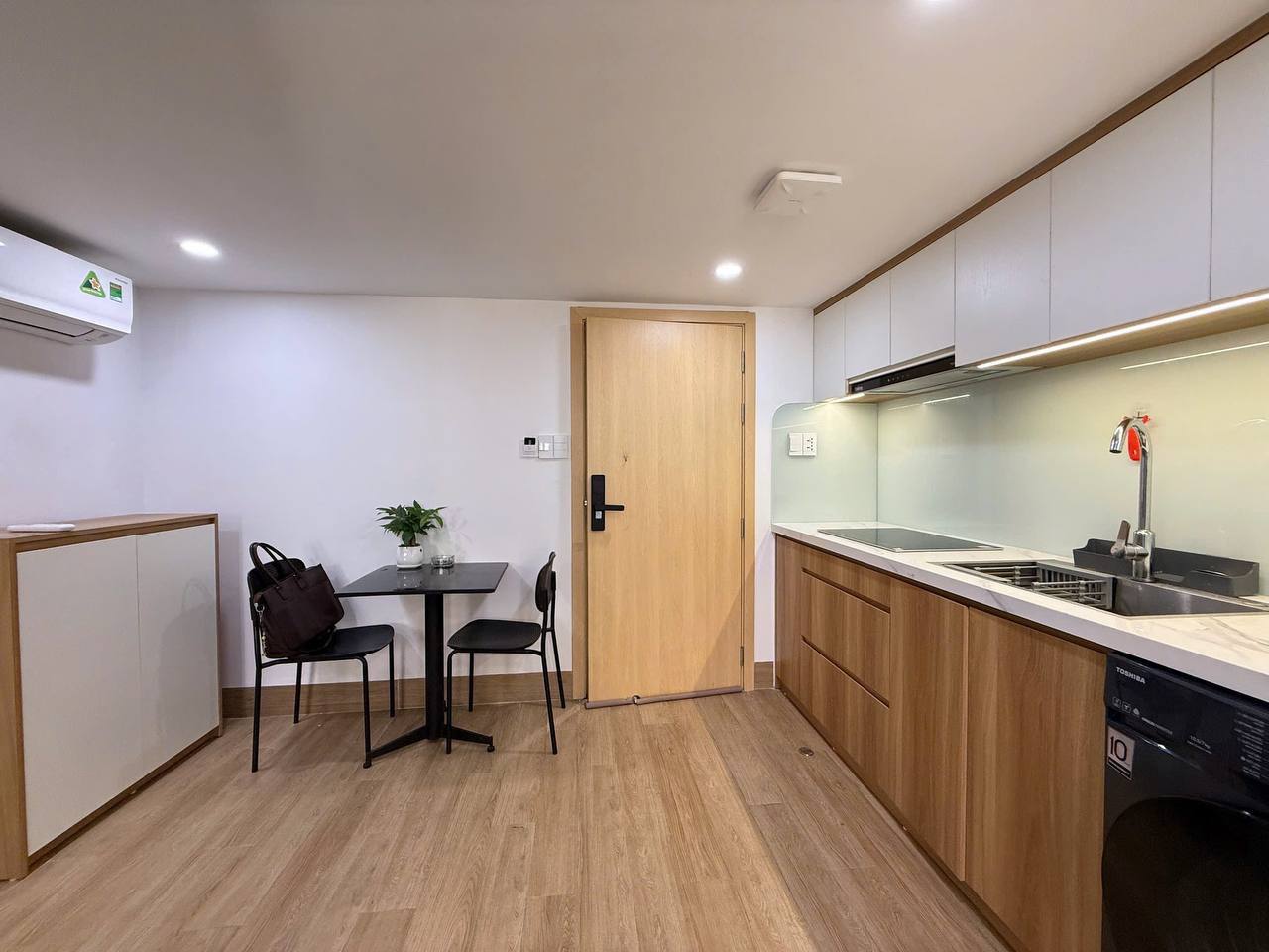 1BR Apartment in My An photo 5 of 8