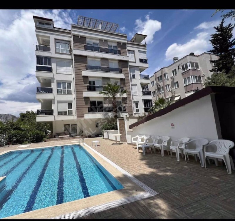 Spacious 1-Bedroom Apartment in Liman photo 3 of 8