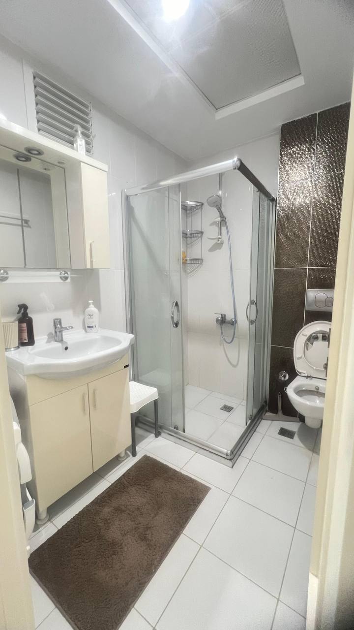 Spacious 1-Bedroom Apartment in Liman photo 6 of 8