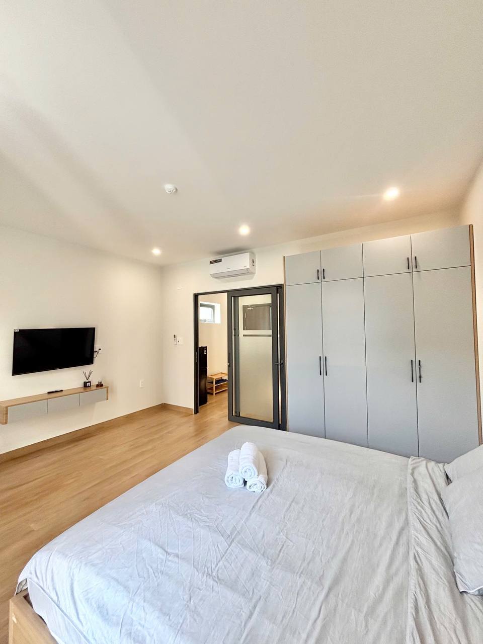 1-Bedroom Apartment in Son Tra photo 7 of 8