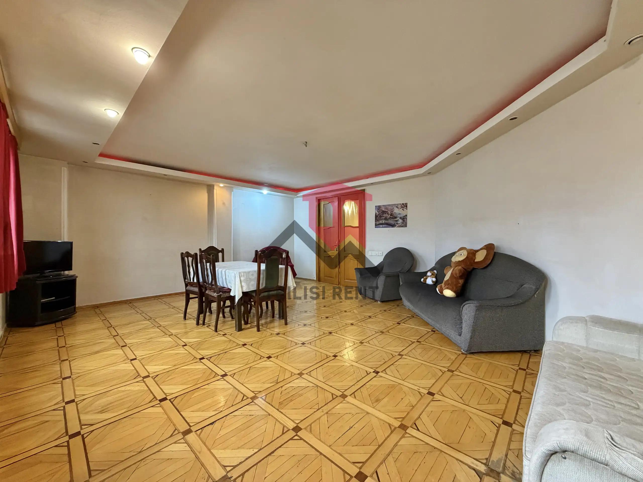 2-Bedroom Apartment in Saburtalo photo 2 of 8