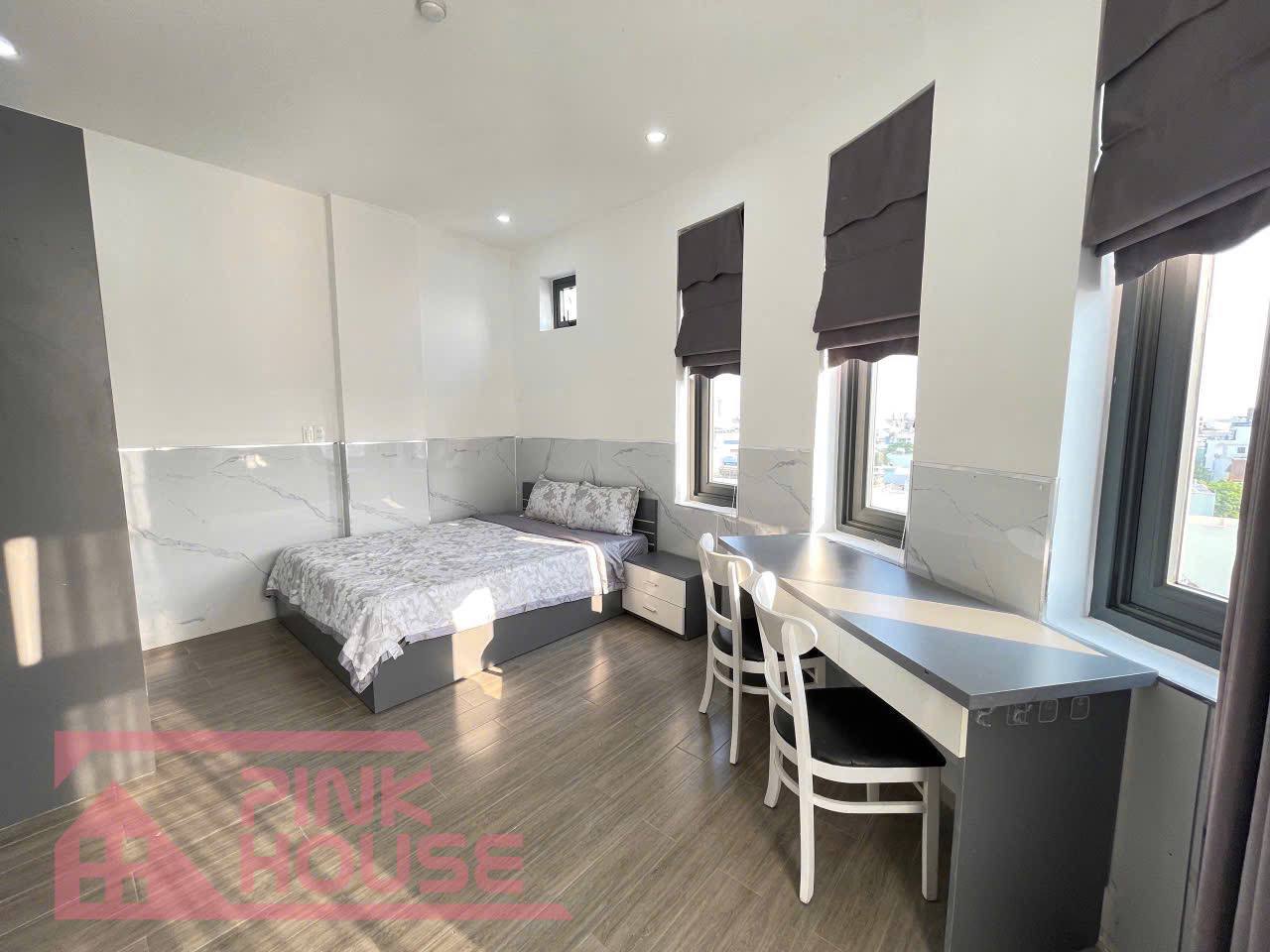 2-Bedroom Apartment in Son Tra photo 2 of 8
