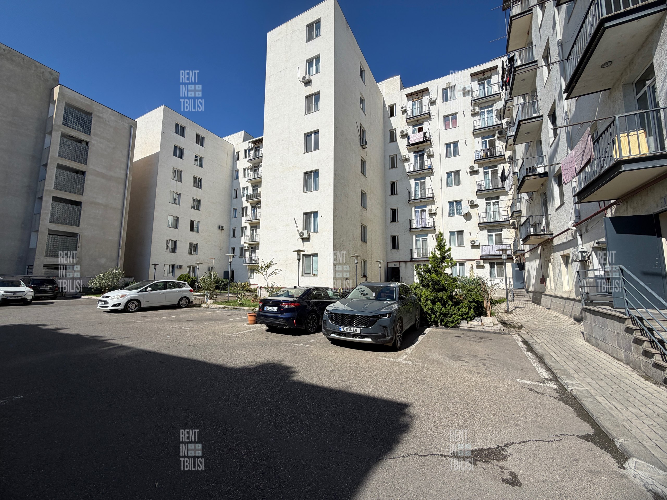 2-Bedroom Apartment for Rent in Chugureti photo 1 of 8