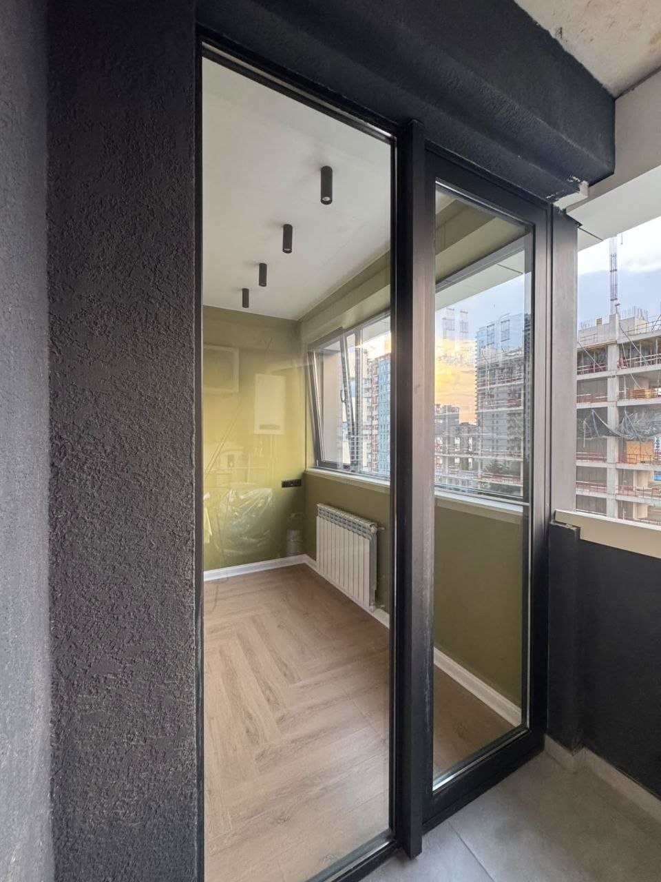 Новая квартира с 1 спальней на улице Тбел Абусеридзе photo 6 of 6