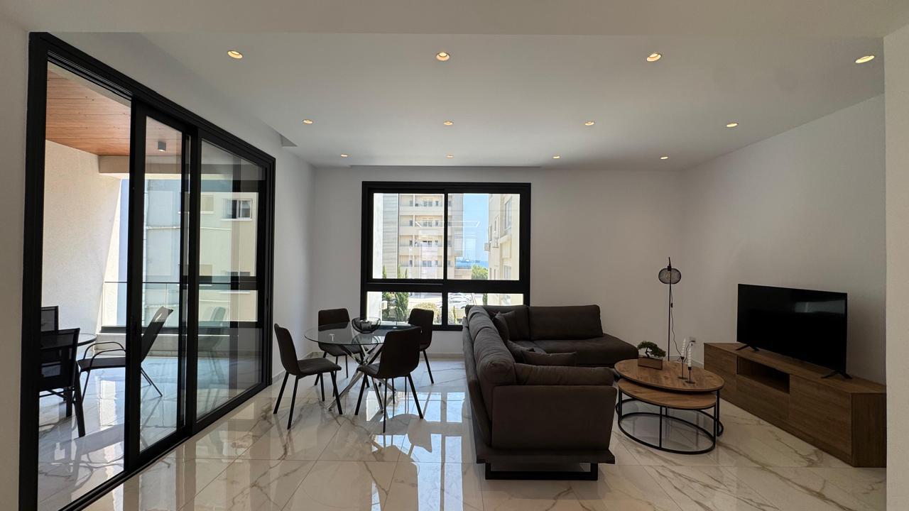 New 3-Bedroom Apartment Near the Sea photo 5 of 8