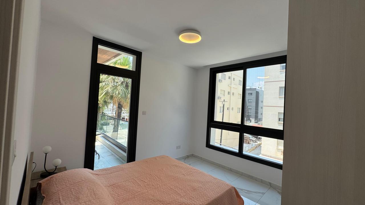 New 3-Bedroom Apartment Near the Sea photo 6 of 8