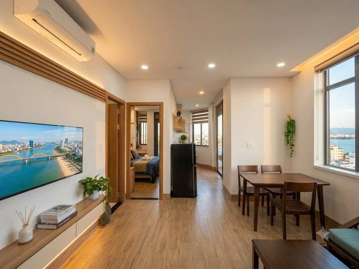 High-End 1-Bedroom Apartment in Nam Viet A photo 1 of 8