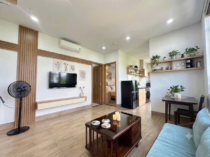 High-End 1-Bedroom Apartment in Nam Viet A photo 3 of 8