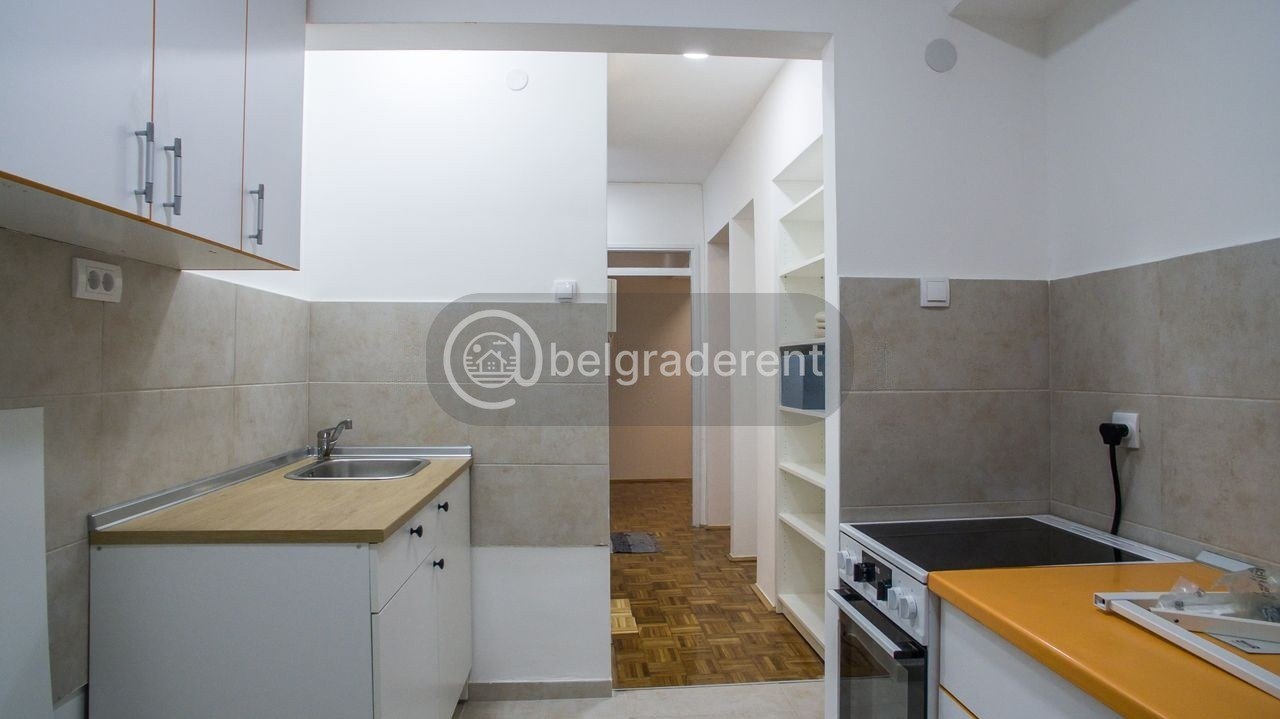1-Bedroom Apartment in Novi Beograd photo 5 of 8