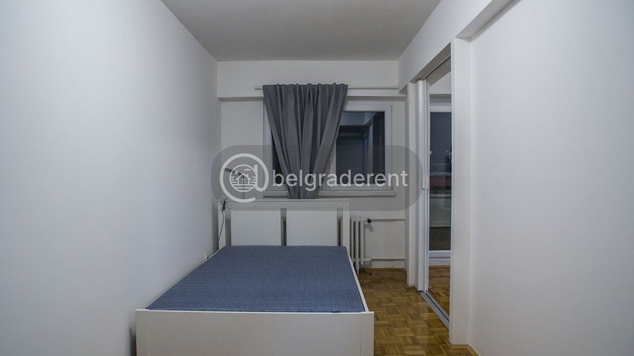 1-Bedroom Apartment in Novi Beograd photo 6 of 8