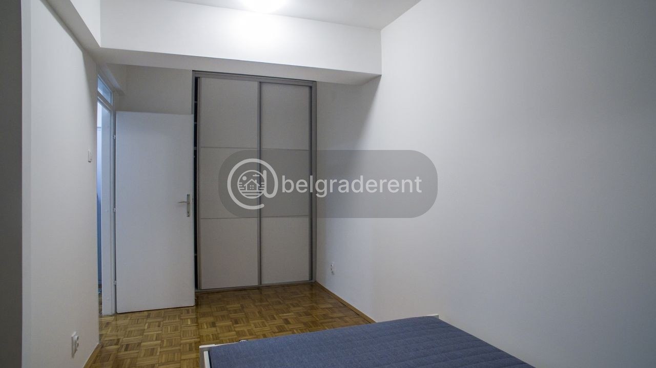 1-Bedroom Apartment in Novi Beograd photo 7 of 8