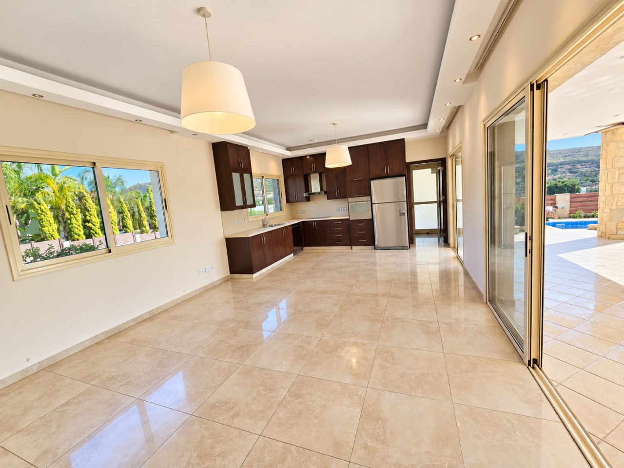 3-Bedroom Detached House in Palodia photo 3 of 4