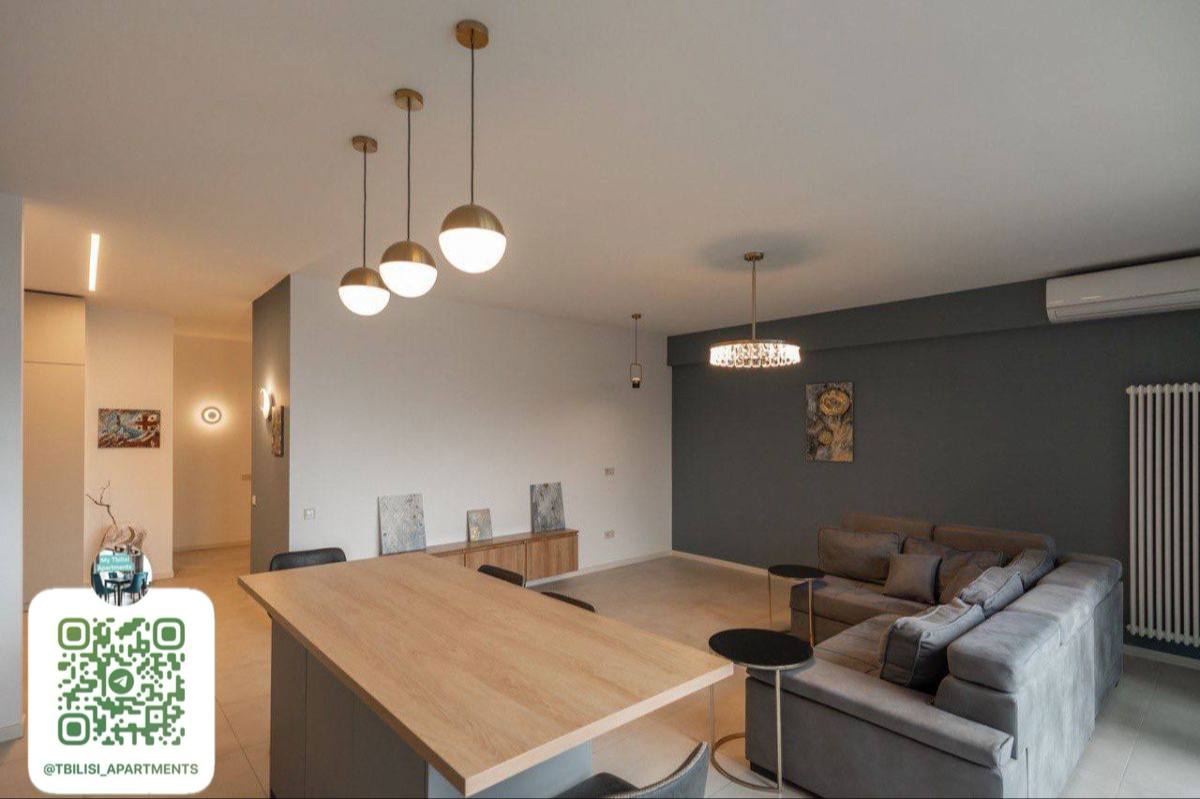 3-Room Apartment with 2 Bedrooms in Saburtalo photo 2 of 8