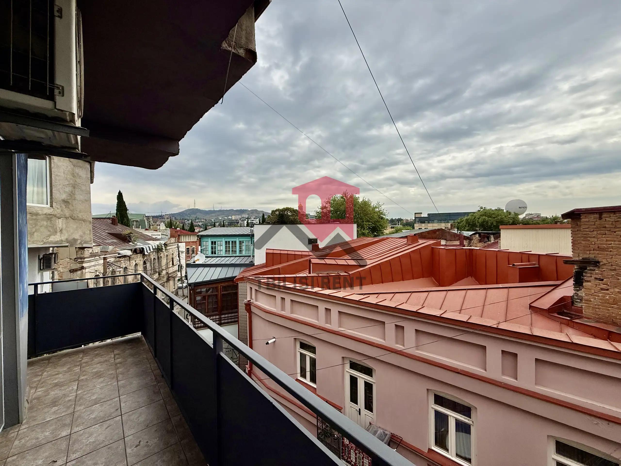 Просторная 2-комнатная квартира в Сололаки photo 2 of 8