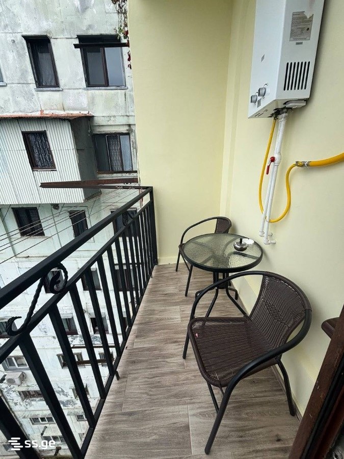 Two-Bedroom Apartment for Rent in Batumi photo 8 of 8