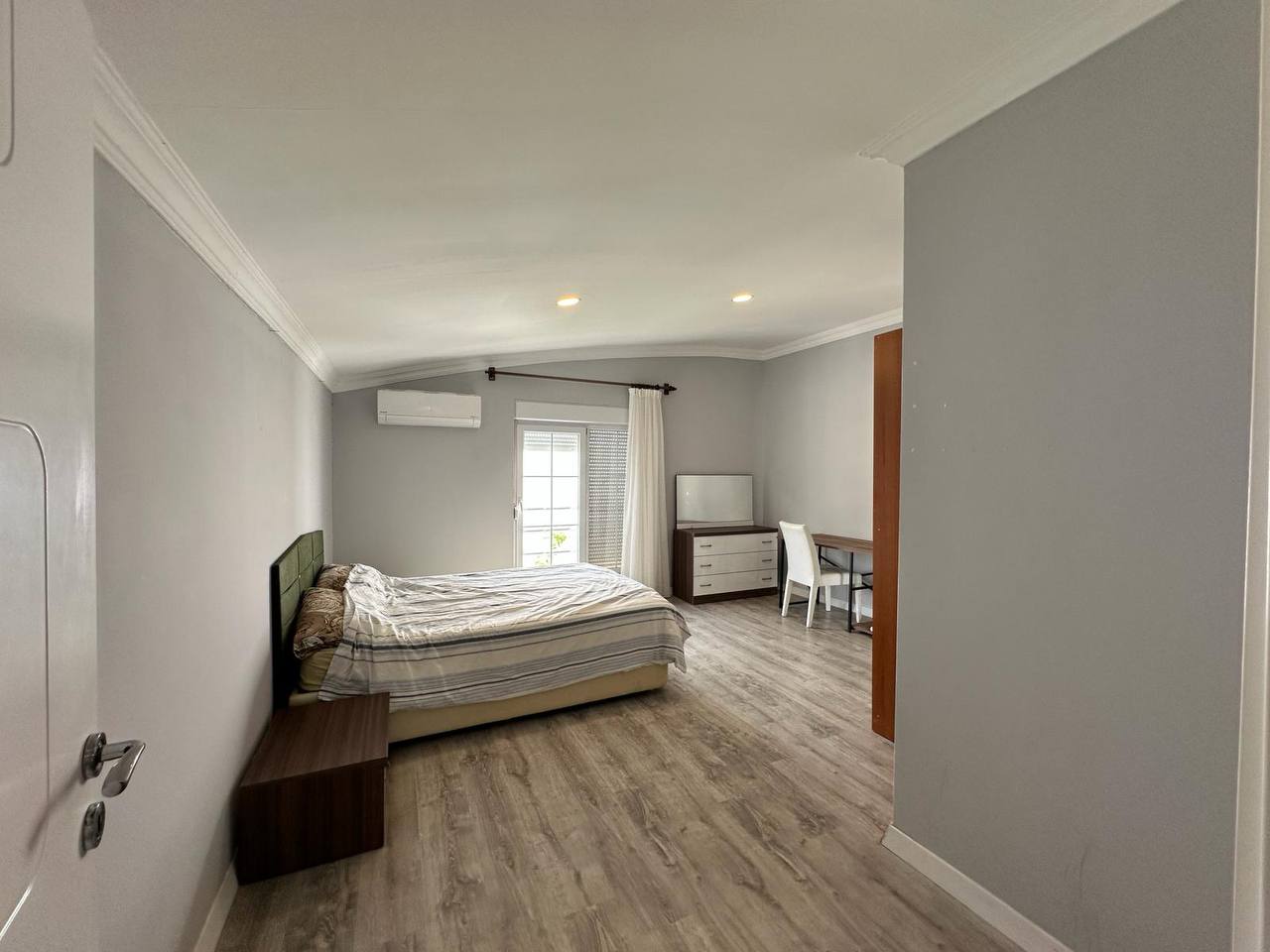 1-Bedroom Apartment for Rent in Lara photo 3 of 6