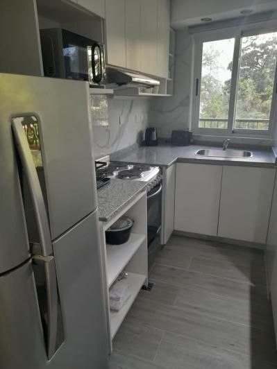 One-Bedroom Apartment in Palermo photo 8 of 8