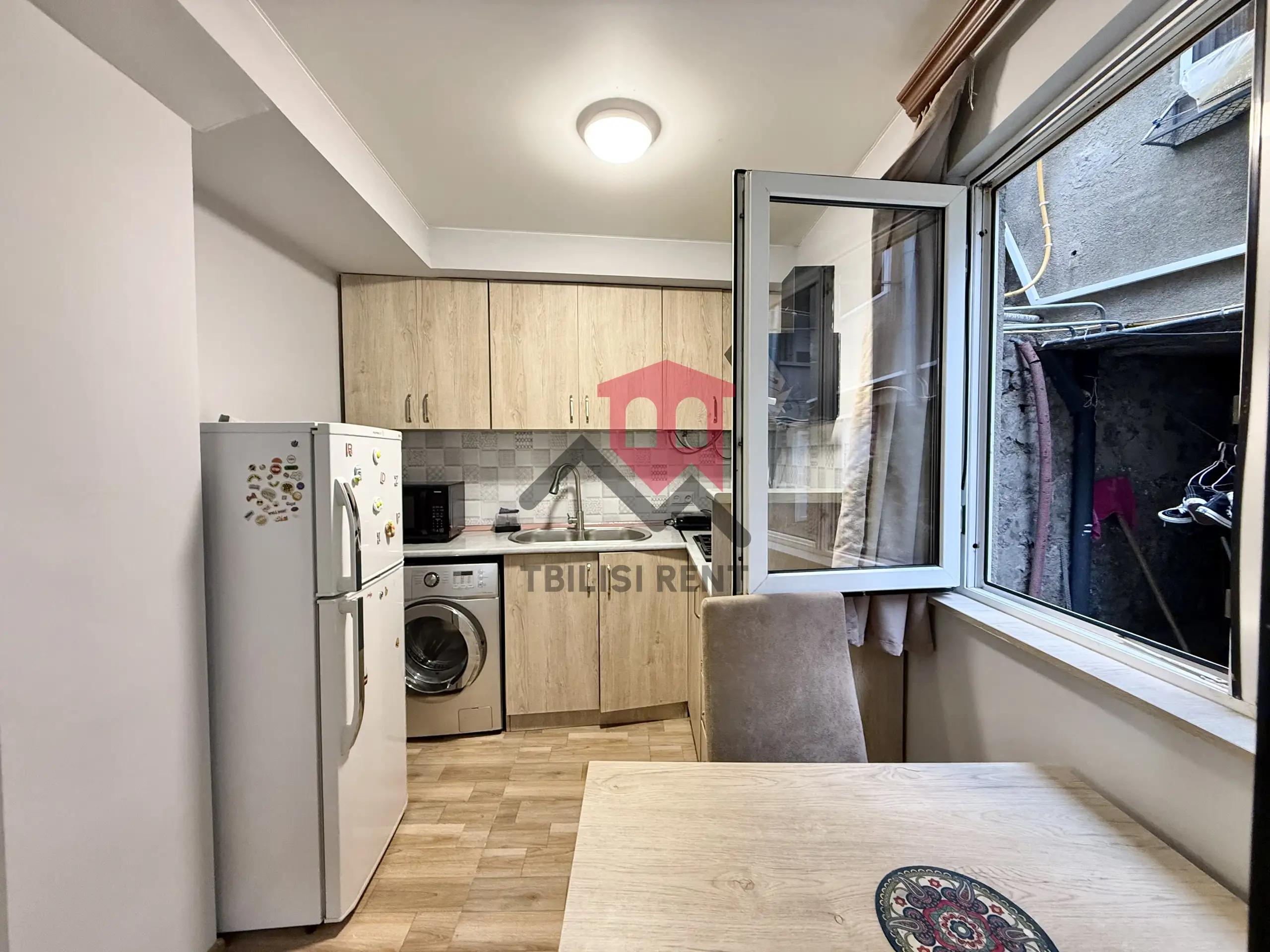 Cozy 1-Bedroom Apartment in Mtatsminda photo 5 of 8