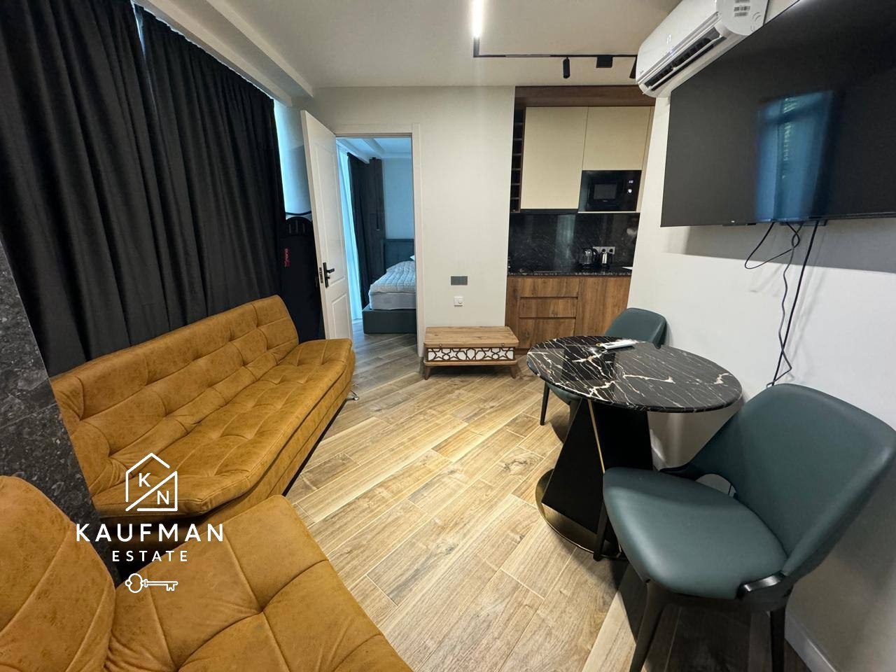 Квартира 2+1 в аренду в Batumi View photo 1 of 6