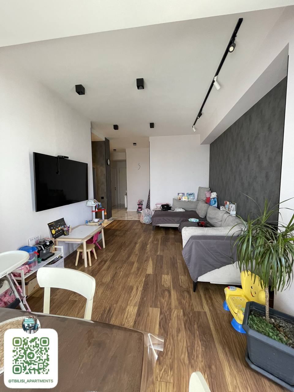 3-Bedroom Apartment in Saburtalo photo 2 of 8