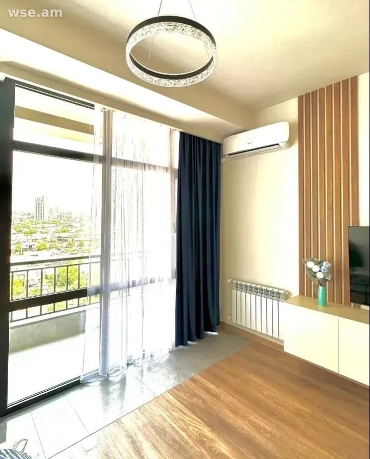 Furnished Two-Room Apartment in Davtashen photo 2 of 8