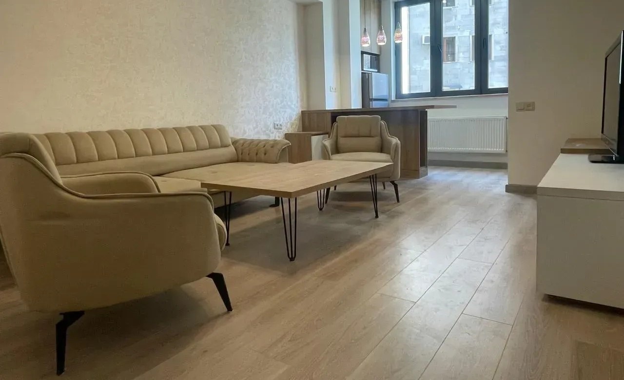 Two-Bedroom Apartment in Central Yerevan photo 8 of 8