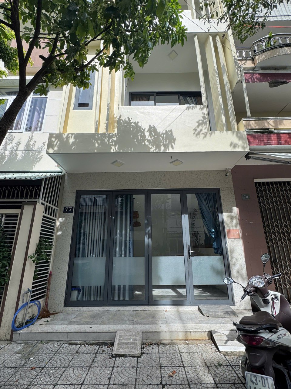Serviced Studio Apartment Near Dragon Bridge photo 1 of 6