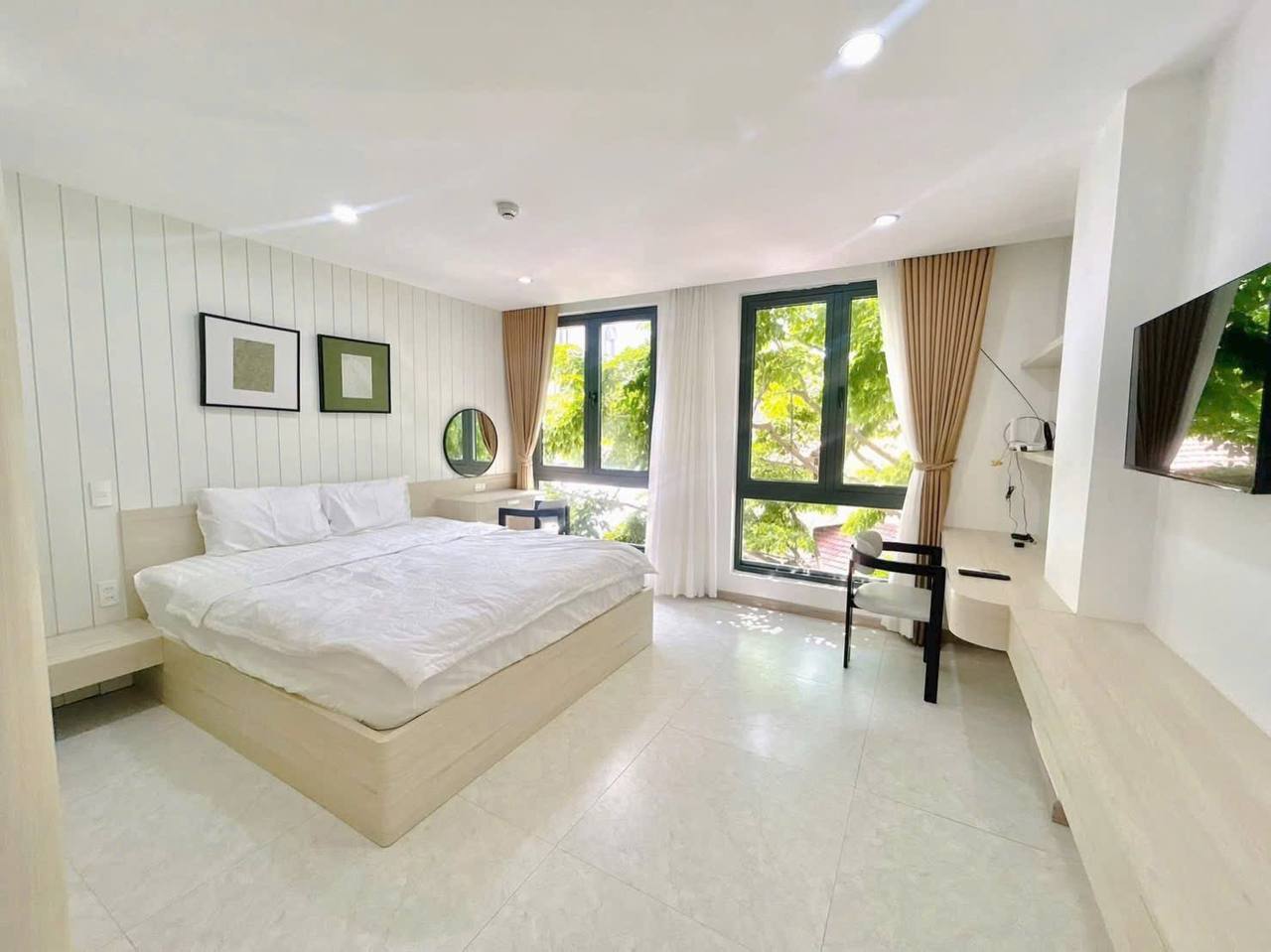 1-Bedroom Ocean-View Apartment in An Thuong 31 photo 1 of 8