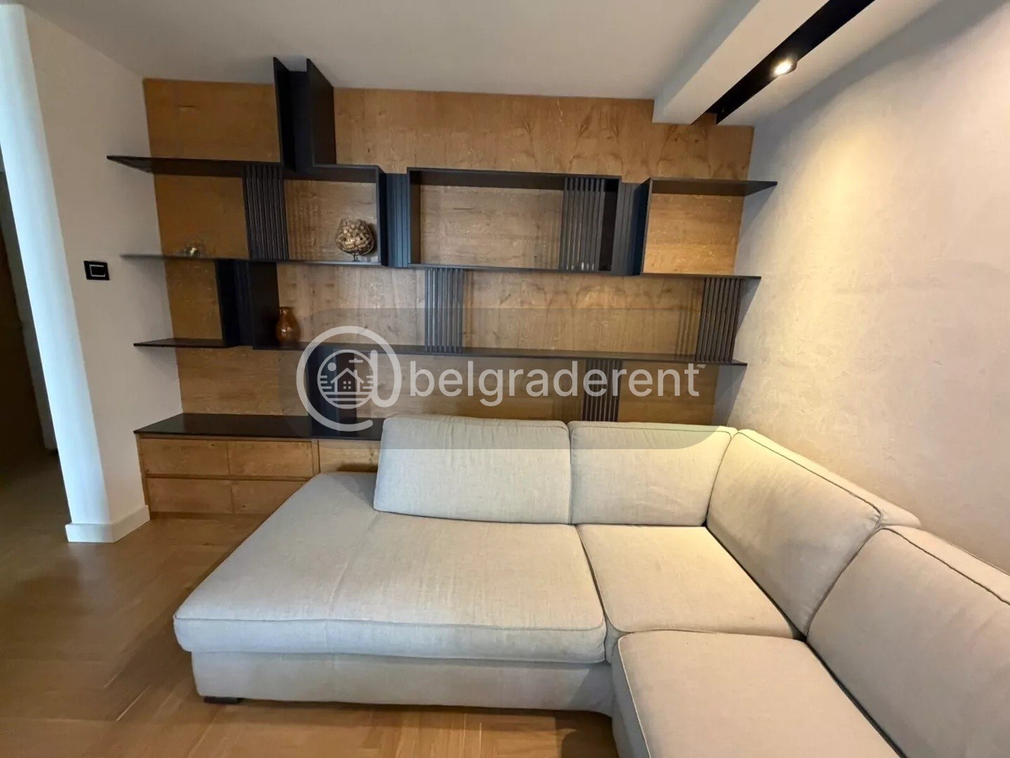 2.5-Room Apartment in Banovo Brdo photo 1 of 8